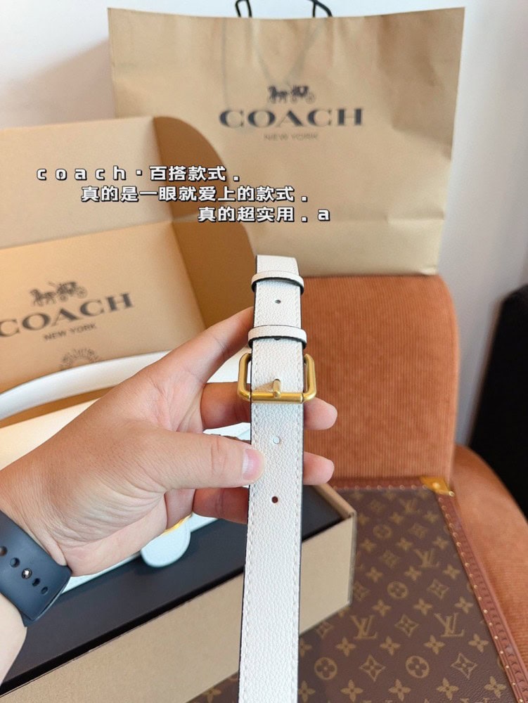 【AT2498】Coach コーチの新作コーチ-タビー26は、色合いが素晴らしいです！高い美しさと着用可能性を兼ね備えたデザインです。ハンドバッグとショルダーとして使えるので、様々なスタイルに合わせやすいです。