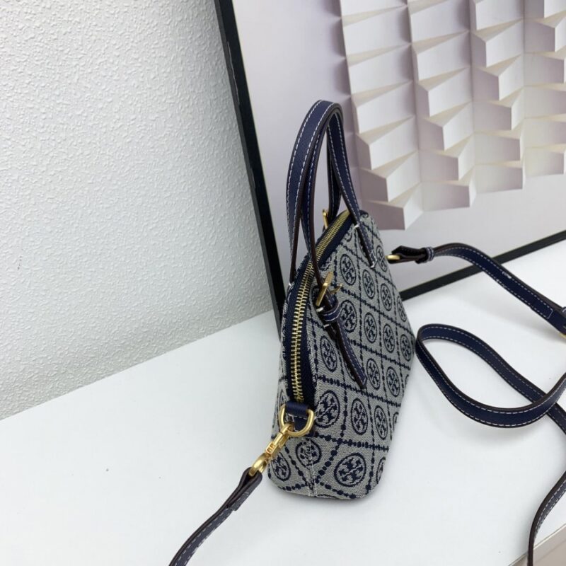 【AT2522】Tory Burchの新しいEmersonシェルバッグ