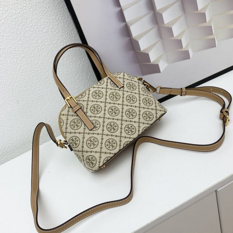 【AT2523】Tory Burchの新しいEmersonシェル型布バッグ