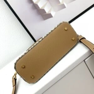 【AT2523】Tory Burchの新しいEmersonシェル型布バッグ