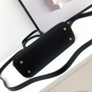 【AT2524】Tory Burchの新しいEmersonクラムシェルバッグ