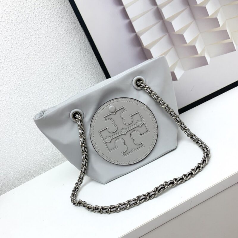 【AT2528】Tory Burchの新しいナイロンEllaチェーンショルダーバッグを手提げ。