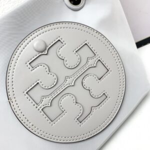 【AT2528】Tory Burchの新しいナイロンEllaチェーンショルダーバッグを手提げ。