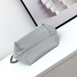 【AT2528】Tory Burchの新しいナイロンEllaチェーンショルダーバッグを手提げ。