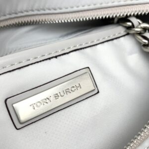 【AT2528】Tory Burchの新しいナイロンEllaチェーンショルダーバッグを手提げ。