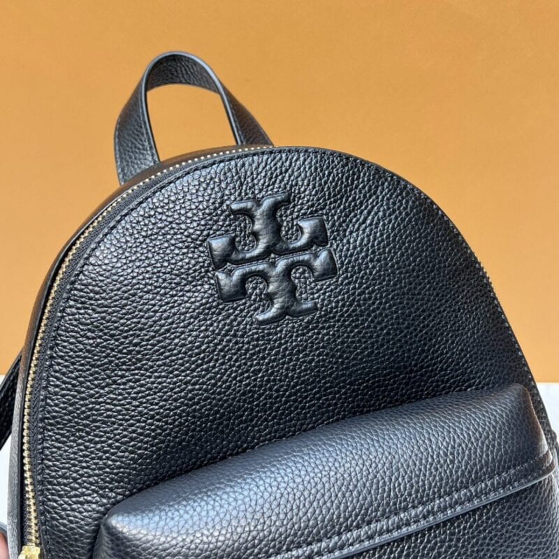 【AT2530】LOEWEの新作リッチグレインレザーバックパック、女性用バッグ、柔らかい牛革、立体感が非常に良い形状。