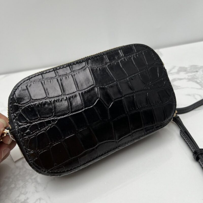 【AT2534】Tory Burchの新しい女性用カメラバッグは、リザード柄の牛革製で、ショルダー、斜め掛け、小さな丸いバッグ、牛革のクロスボディバッグです。2層のジッパーが付いています。