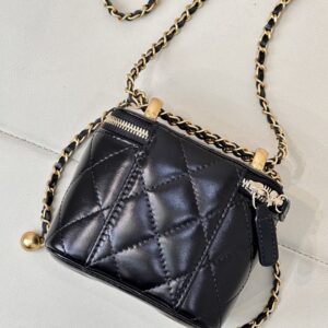 【AT2542】Chanelの黒いミニバッグ、誰がChanelのブラックゴールドを拒否できるでしょうか〜 CHANEL * 24Cダブルゴールドボックスバッグ、実物感がたっぷり！
