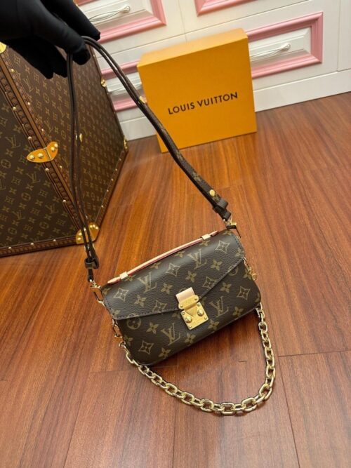 【AT2545】☆LOUIS VUITTON☆ ポシェット・メティス EW ショルダーバッグ