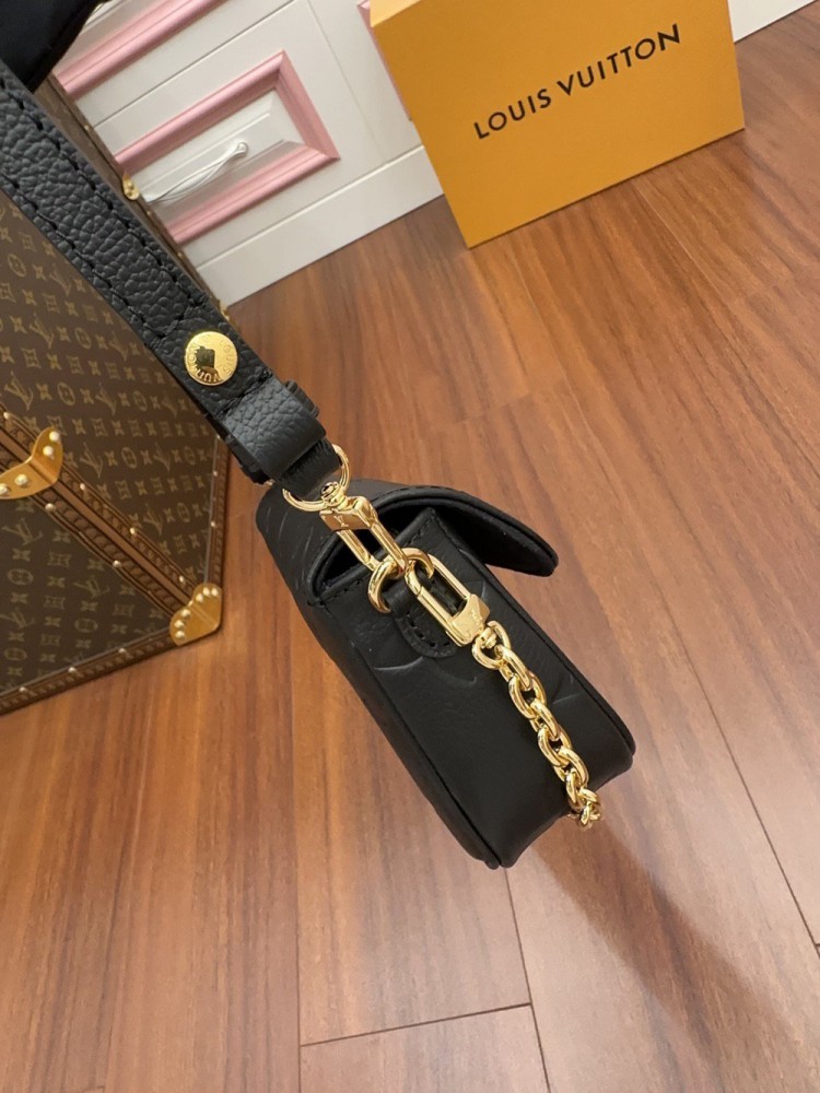 【AT2546】★Louis Vuitton★ルイ・ヴィトン財布チェーンアイビー