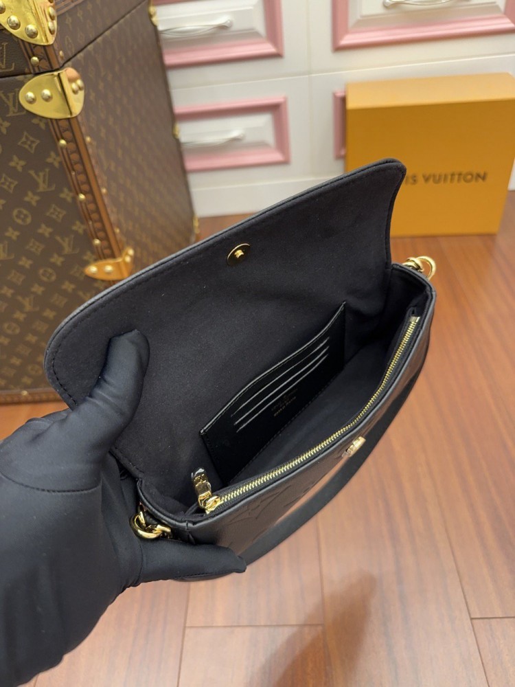 【AT2546】★Louis Vuitton★ルイ・ヴィトン財布チェーンアイビー