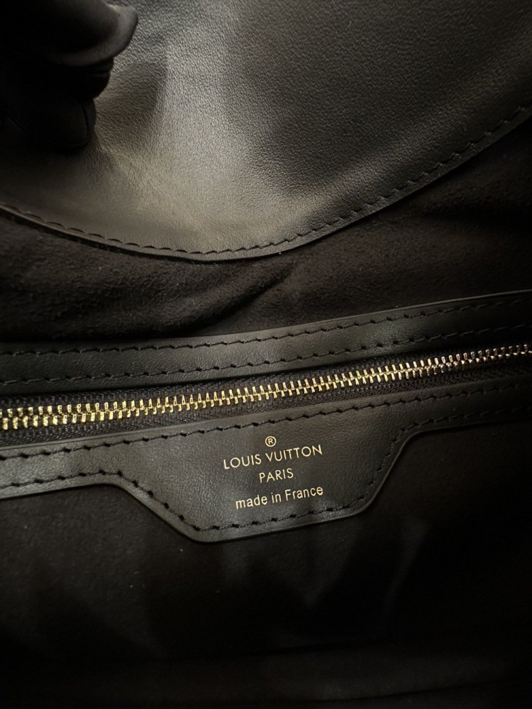 【AT2547】ルイ・ヴィトン レディースバッグ LOUIS VUITTON モノグラム LV トゥイニー M46659