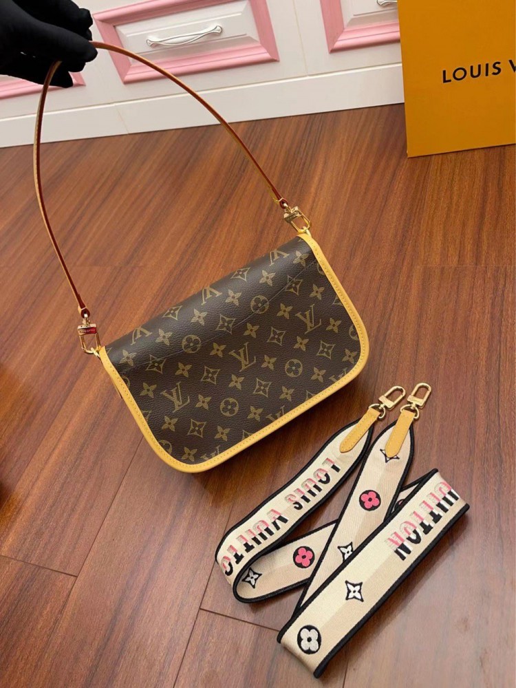 【AT2549】LOUIS VUITTONのショルダーバッグ