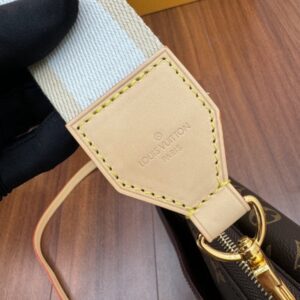 【AT2554】LOUIS VUITTON ルイヴィトン ショルダーバッグ
