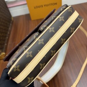 【AT2554】LOUIS VUITTON ルイヴィトン ショルダーバッグ