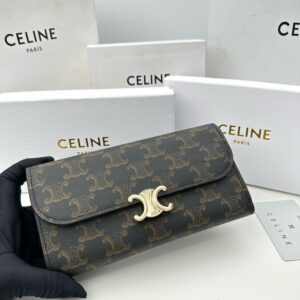 【AT2567】Celineのカウンターシンクロ、カウンター品質のトップクラスの輸入牛革海外オーダーメイドキーリング金具 仕事油エッジが見事です