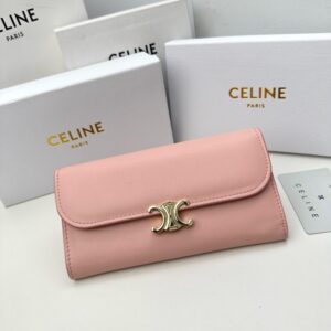 【AT2570】Celineのカウンターと同期して、カウンター品質の最高級輸入牛革の海外オーダーメイドキーホルダー金属素材の手作り端正な仕上がり