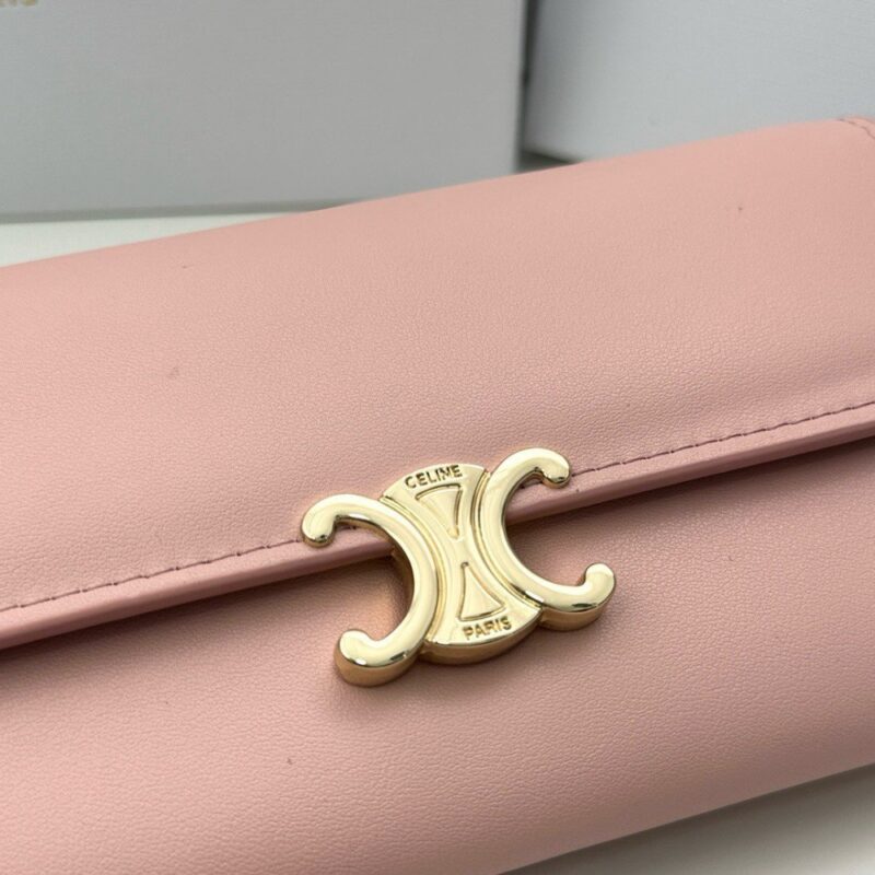 【AT2570】Celineのカウンターと同期して、カウンター品質の最高級輸入牛革の海外オーダーメイドキーホルダー金属素材の手作り端正な仕上がり