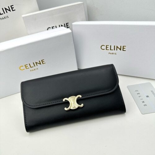 【AT2571】Celineのカウンターと同期し、カウンター品質の最高級輸入牛革製キーリング金具 手仕上げは熟練しており、表面にオイル仕上げ。