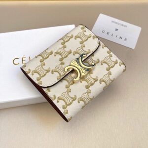 【AT2572】Celineの短い財布は非常に美しいシリーズです。 トップグレインレザーを使用し、精巧でおしゃれなデザインです！ 专柜同期。