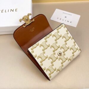 【AT2572】Celineの短い財布は非常に美しいシリーズです。 トップグレインレザーを使用し、精巧でおしゃれなデザインです！ 专柜同期。
