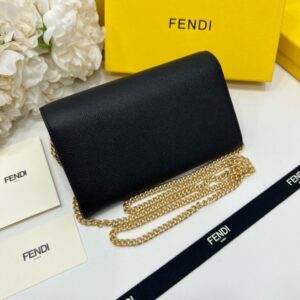 【AT2583】Fendiのカウンターと同期し、肩にかけることができるトップクオリティの輸入品、手作りのエッジが洗練されています