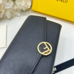 【AT2583】Fendiのカウンターと同期し、肩にかけることができるトップクオリティの輸入品、手作りのエッジが洗練されています