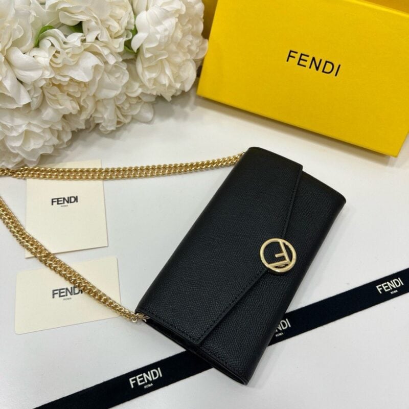 【AT2583】Fendiのカウンターと同期し、肩にかけることができるトップクオリティの輸入品、手作りのエッジが洗練されています