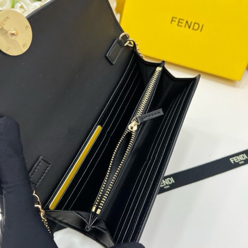 【AT2585】Fendiのカウンターと同期、ショルダーバッグも可能 最高級輸入品、精巧なエッジ加工 最高のクオリティ