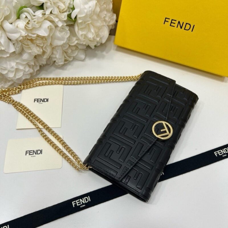 【AT2585】Fendiのカウンターと同期、ショルダーバッグも可能 最高級輸入品、精巧なエッジ加工 最高のクオリティ