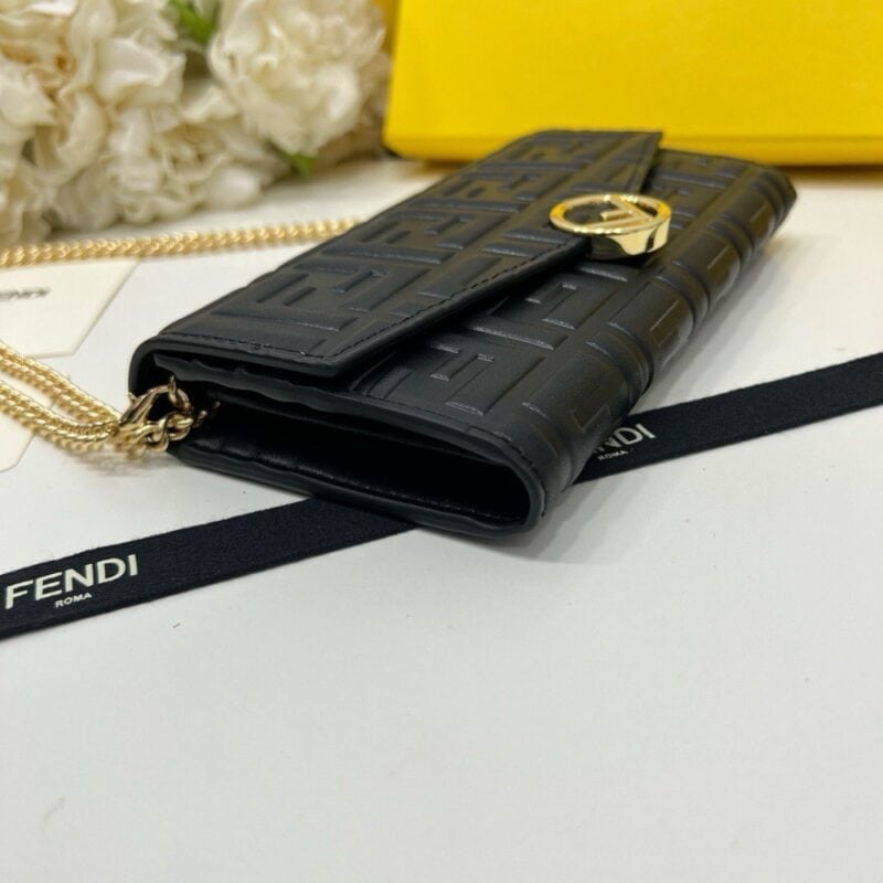 【AT2585】Fendiのカウンターと同期、ショルダーバッグも可能 最高級輸入品、精巧なエッジ加工 最高のクオリティ
