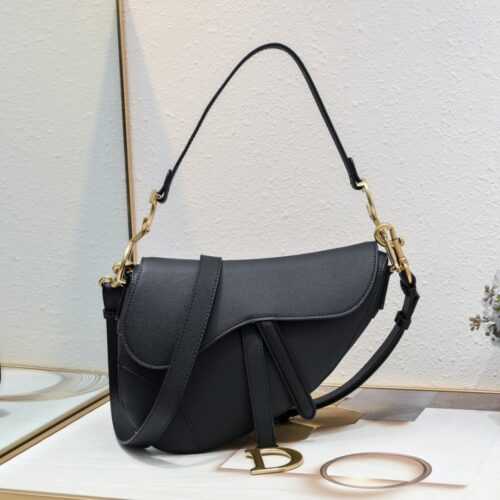 【AT2623】Dior ディオールサドル細肩ベルトパームプリントシリーズサドルバッグは、ITバッグからAnti-ITバッグまでの過程を通じて生まれて以来、目撃されました。