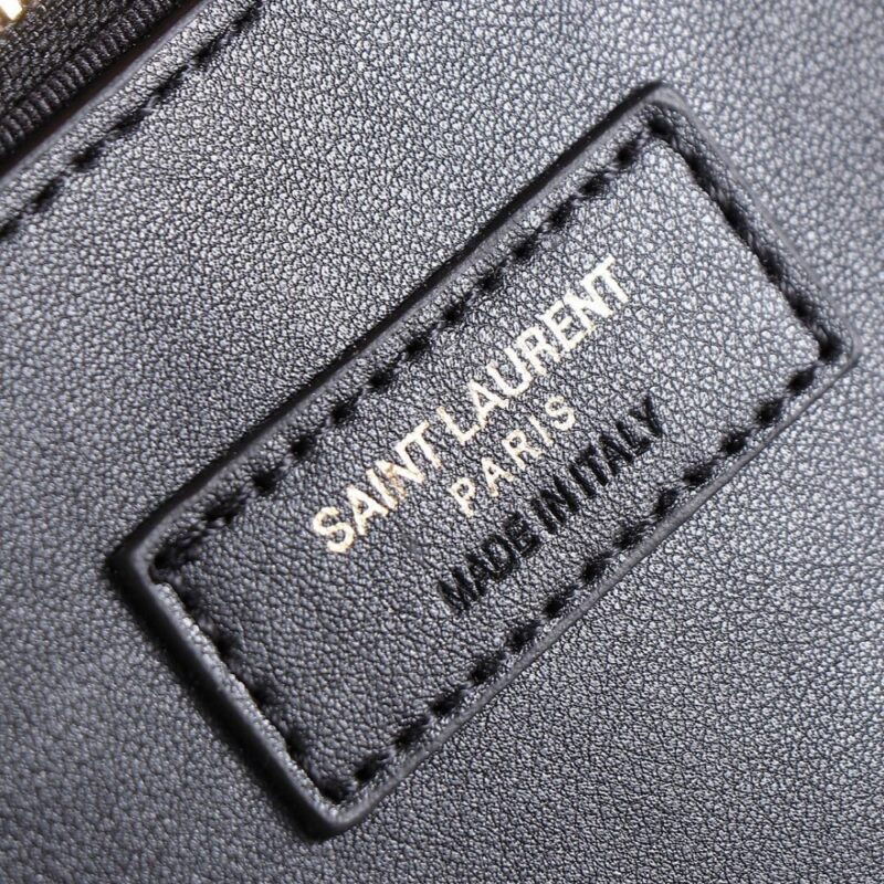 【AT2642】YSL JAMIE 4.3の小さなラムスキンハンドバッグ！小さな柔らかいナッパレザーハンドバッグは、CARRE RIVE GAUCHE縁縫いステッチで飾られています。