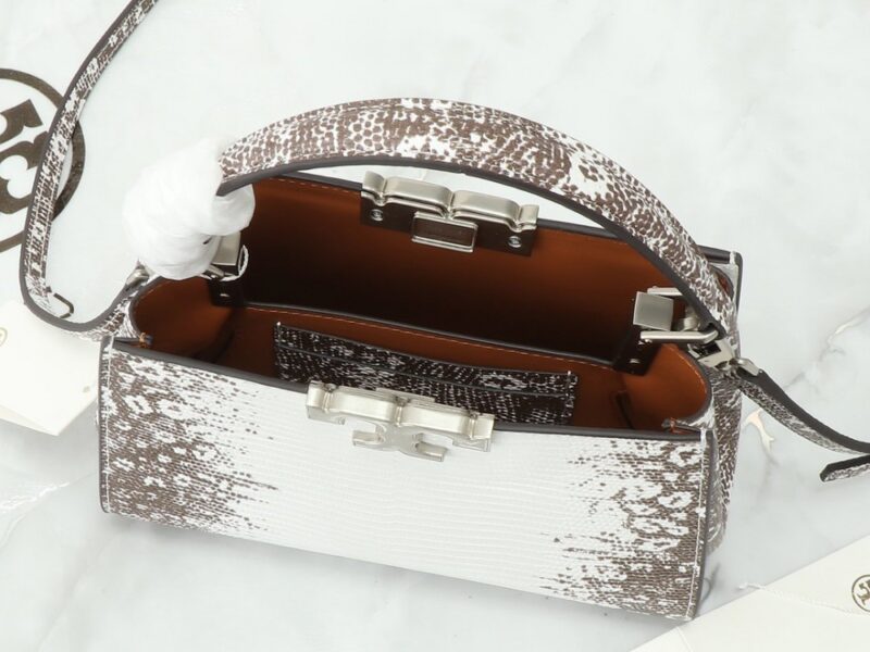 【AT2663】Tory Burchの新作eleanorレザーハンドバッグは、上質なスエードレザートリムが施されています