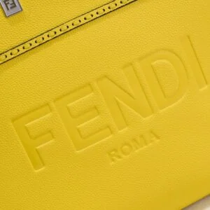 【AT2672】Fendiトートバッグ"サンシャインハンドバッグ"、シンプルな文字のロゴデザイン、琥珀色のダブルハンドルが全体のバッグの中心です。