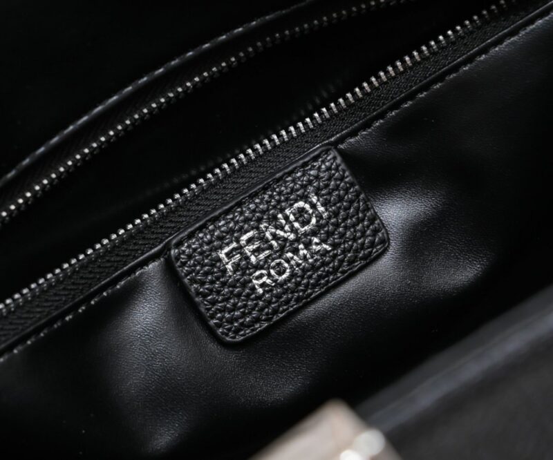 【AT2675】Fendi TOTE トートバッグ "サンシャインハンドバッグ"、シンプルなロゴのデザイン、琥珀色のダブルハンドルが全体のバッグの最大の焦点です。