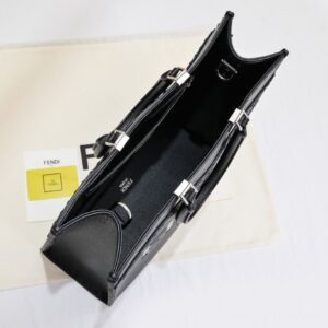 【AT2675】Fendi TOTE トートバッグ "サンシャインハンドバッグ"、シンプルなロゴのデザイン、琥珀色のダブルハンドルが全体のバッグの最大の焦点です。