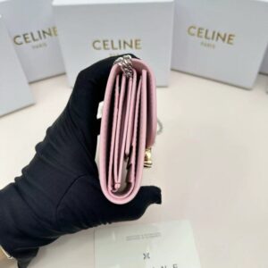 【AT2677】Celine セリーヌの凱旋門は非常に素晴らしいシリーズで、専門店と同期して、上質な牛革を使用し、精巧でファッショナブルです！シングルショルダーとして使用することもできるため、お財布としても使用できます。溝のあるデザインは必須です！