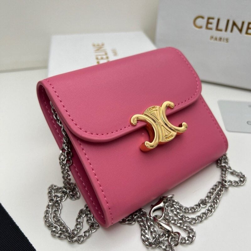 【AT2679】Celineのトリオンフラインは非常に美しいシリーズで、専門店と同期して、最高級の牛皮を使用しており、洗練されたファッションです！片肩でも背負えますし、財布としても使用できます、凹造型必須！