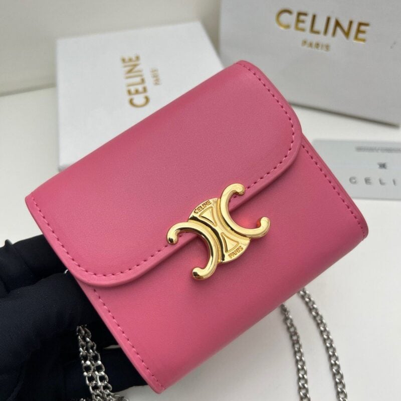 【AT2679】Celineのトリオンフラインは非常に美しいシリーズで、専門店と同期して、最高級の牛皮を使用しており、洗練されたファッションです！片肩でも背負えますし、財布としても使用できます、凹造型必須！