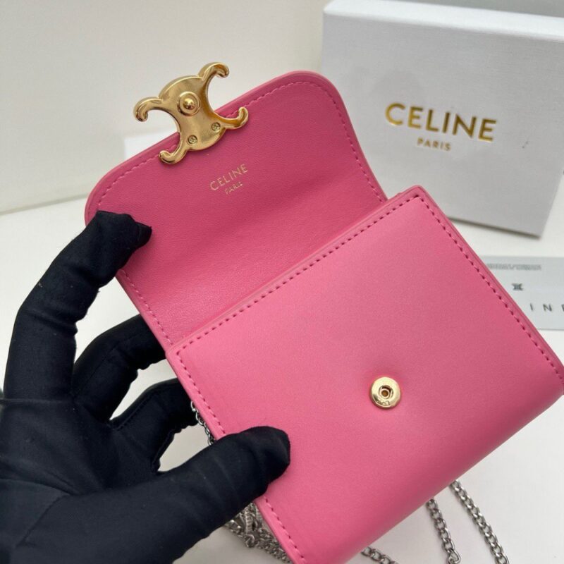 【AT2679】Celineのトリオンフラインは非常に美しいシリーズで、専門店と同期して、最高級の牛皮を使用しており、洗練されたファッションです！片肩でも背負えますし、財布としても使用できます、凹造型必須！