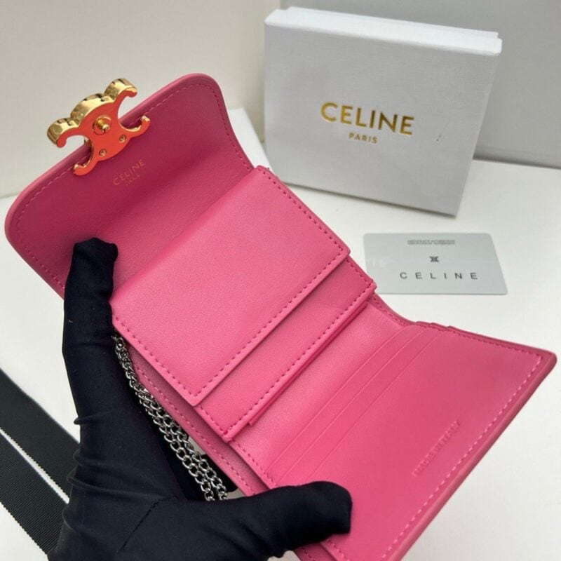 【AT2679】Celineのトリオンフラインは非常に美しいシリーズで、専門店と同期して、最高級の牛皮を使用しており、洗練されたファッションです！片肩でも背負えますし、財布としても使用できます、凹造型必須！
