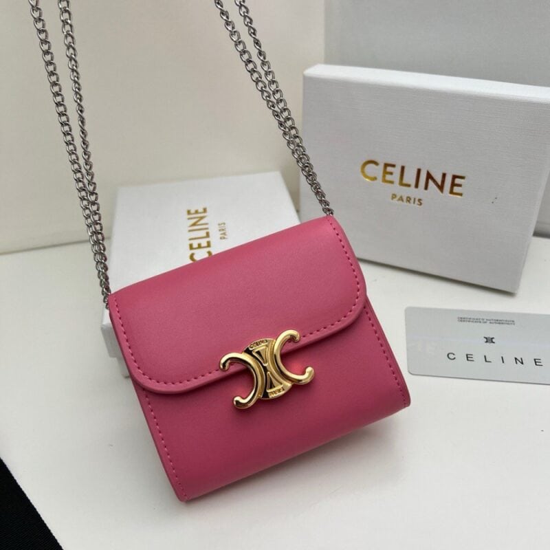 【AT2679】Celineのトリオンフラインは非常に美しいシリーズで、専門店と同期して、最高級の牛皮を使用しており、洗練されたファッションです！片肩でも背負えますし、財布としても使用できます、凹造型必須！