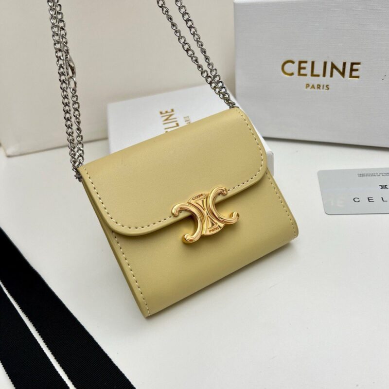 【AT2680】Celineセリーヌのトリオは非常に華やかで、専門店で同時に販売され、最上級の牛革を使用し、洗練されたファッションです！ショルダーバッグとしても、財布としても使用できます。凹凸のあるデザインが必須！