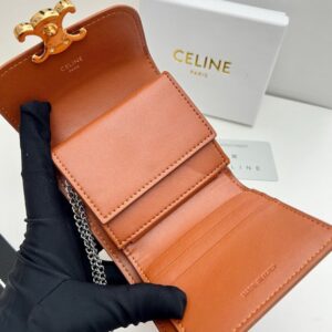 【AT2681】Celineシーズンミューズは、非常に美しく、専用のカウンターで同期されており、最高級の牛革を使用しており、精巧でファッショナブルです！片肩に掛けることもでき、財布としても使用でき、コンパクトなデザインが必須です！