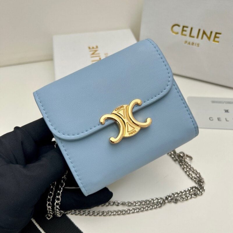 【AT2682】Celine凱旋門は非常に華やかなシリーズで、カウンターと同期し、上質な牛革を使用しており、洗練されたファッションを実現しています！片肩にかけることもでき、財布としても使用でき、凹型のデザインが必要不可欠です！