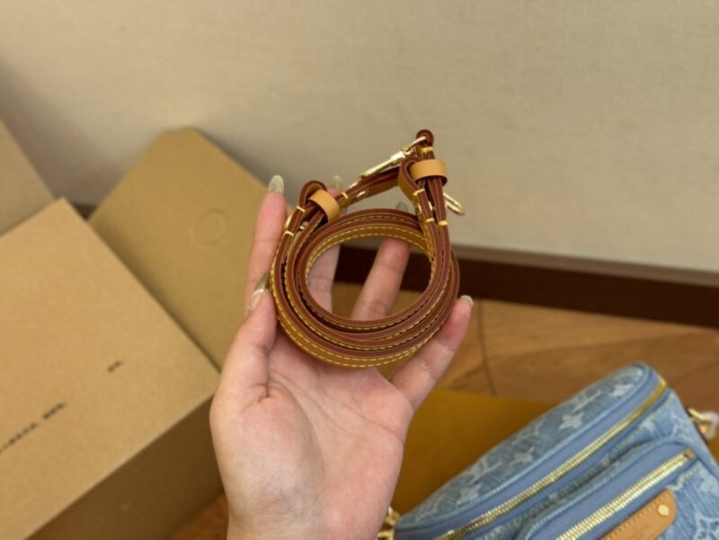 【AT2798】LV デニムジーンズウエストバッグが復活！見ていて飛び出すウエストバッグ/チェストバッグ