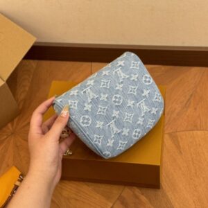 【AT2798】LV デニムジーンズウエストバッグが復活！見ていて飛び出すウエストバッグ/チェストバッグ