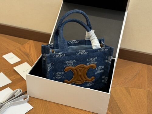 【AT2807】Celineの新しいトートバッグは今年の凱旋門でとても人気です~