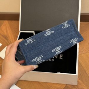 【AT2807】Celineの新しいトートバッグは今年の凱旋門でとても人気です~